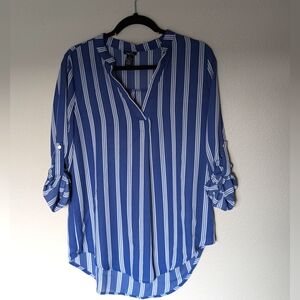 NWOT Rue 21 Blue and White Striped Blouse Size M